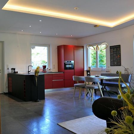 Ruhige Ferienwohnung Mit Garten Und Garage In Privatvilla Marlengo Exterior foto